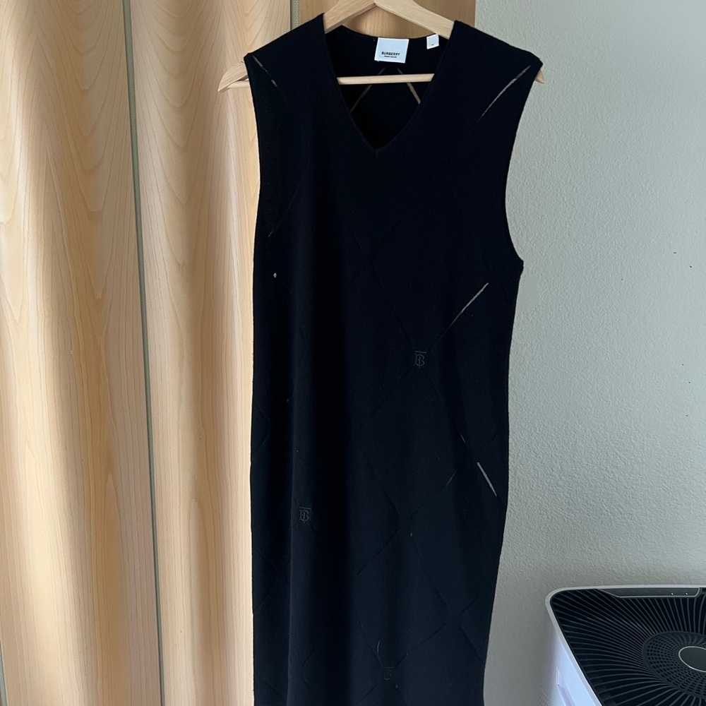 Burberry Black Midi Wool Dress